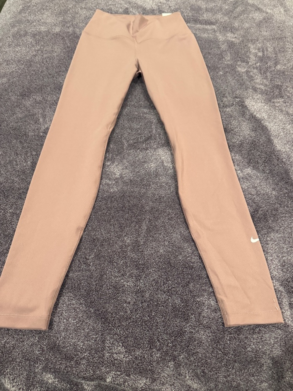 Nike Kids Leggings in Taupe Brown